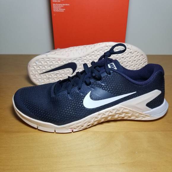 wmns nike metcon 4